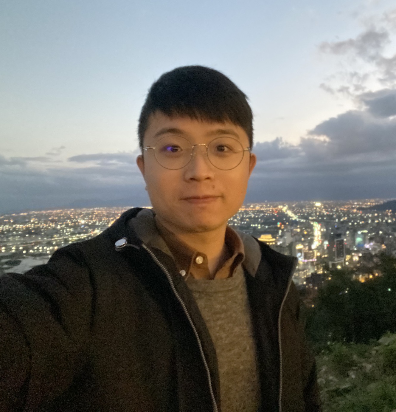 thumbnail_Eric_Photo